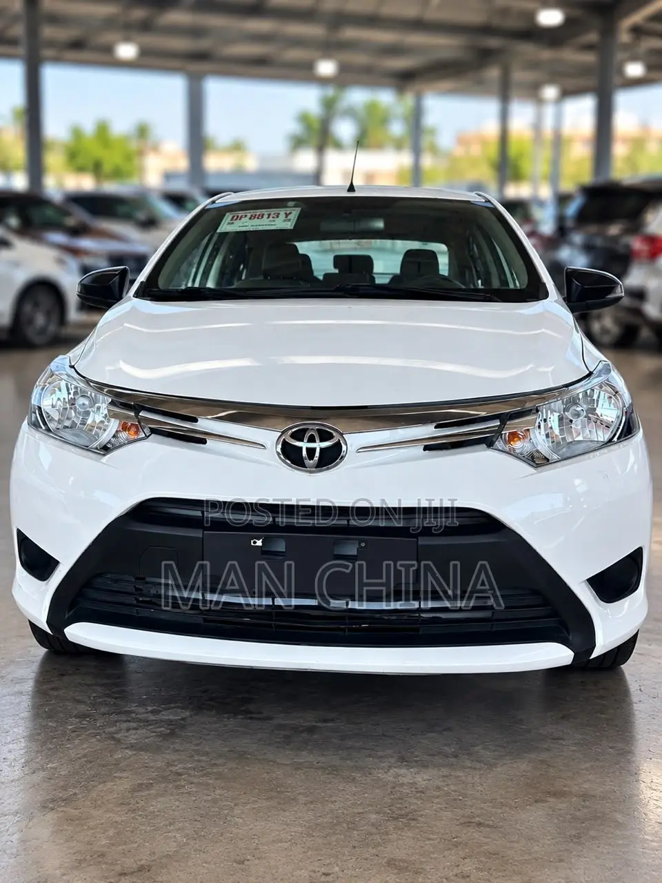 Toyota Yaris L Hatchback 3dr 2015 White
