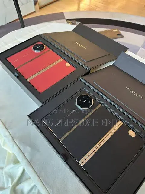 New Huawei Mate XT Ultimate Design 1 TB Black