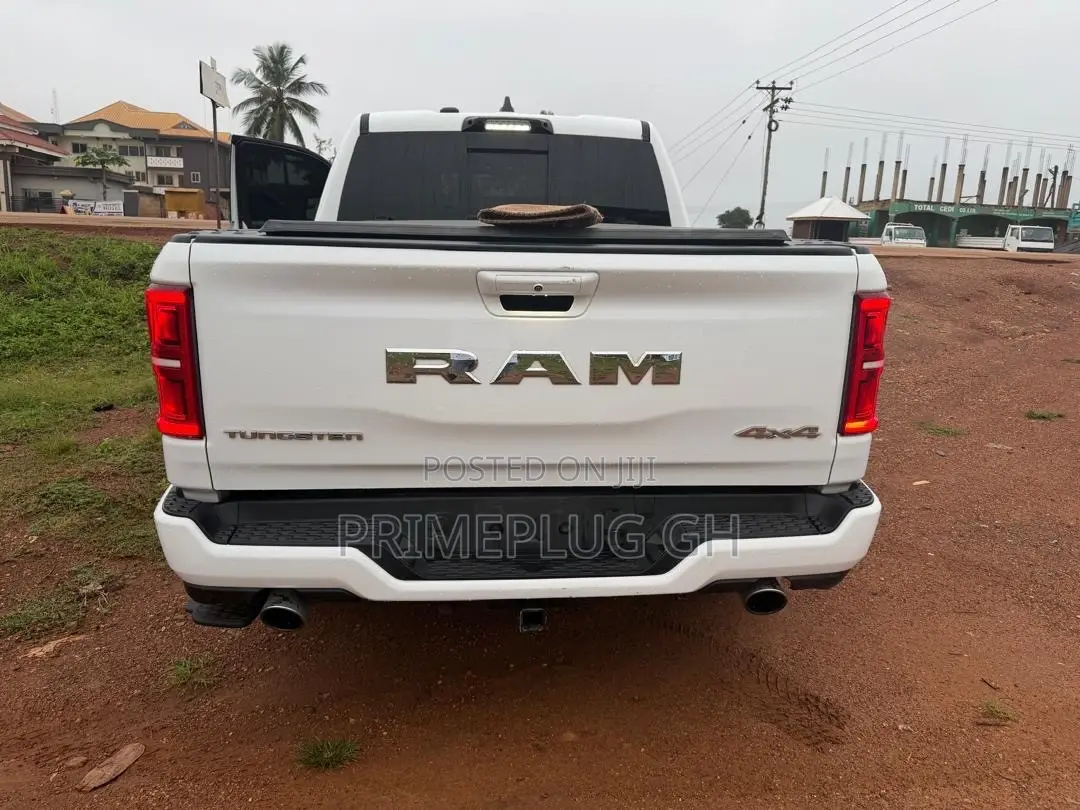 Dodge RAM 2025 White