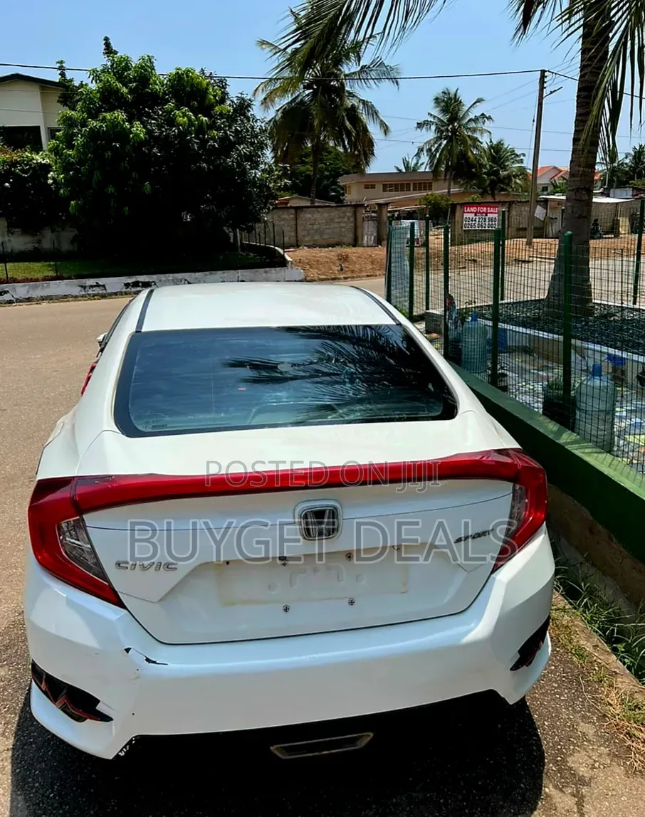 Honda Civic Sport 2021 White