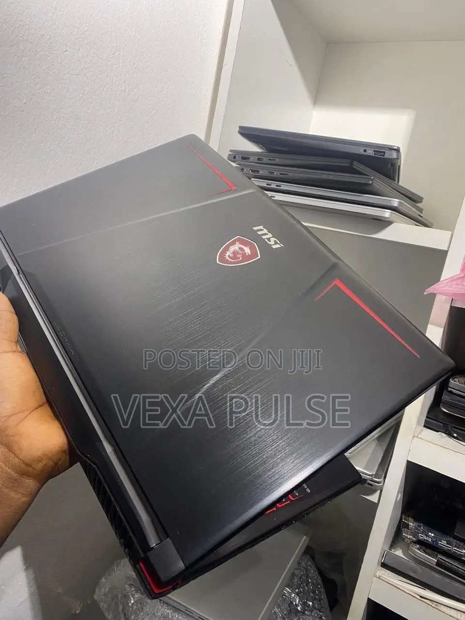 Laptop MSI GP63 Leopard 8RD 16GB Intel Core i7 SSD 512GB