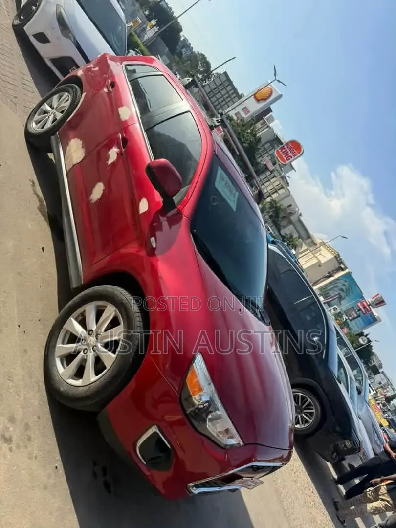 Mitsubishi Outlander 2016 Red