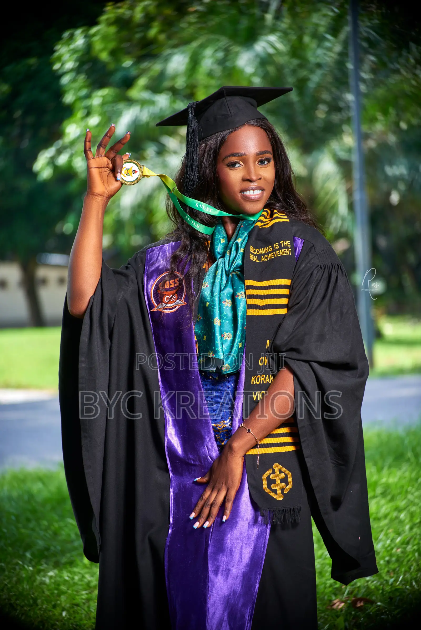 Graduation Photographer