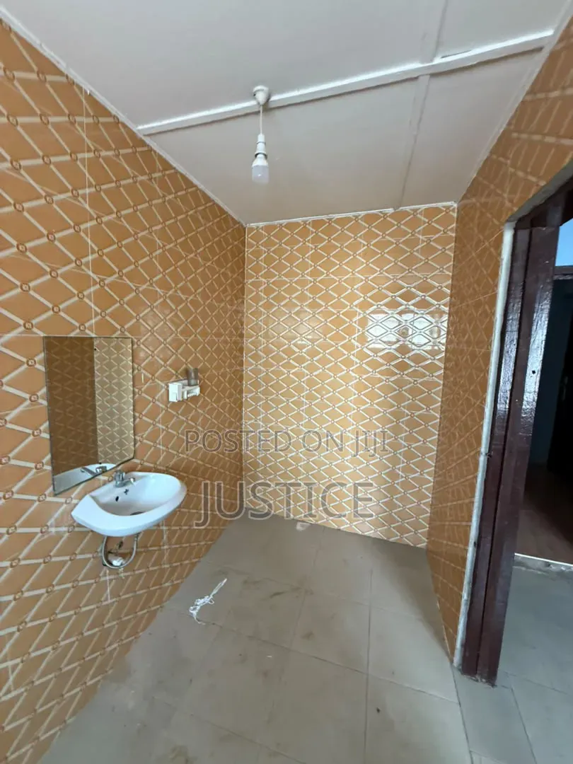 4bdrm House in Racecourse Junction, Last Stop for sale