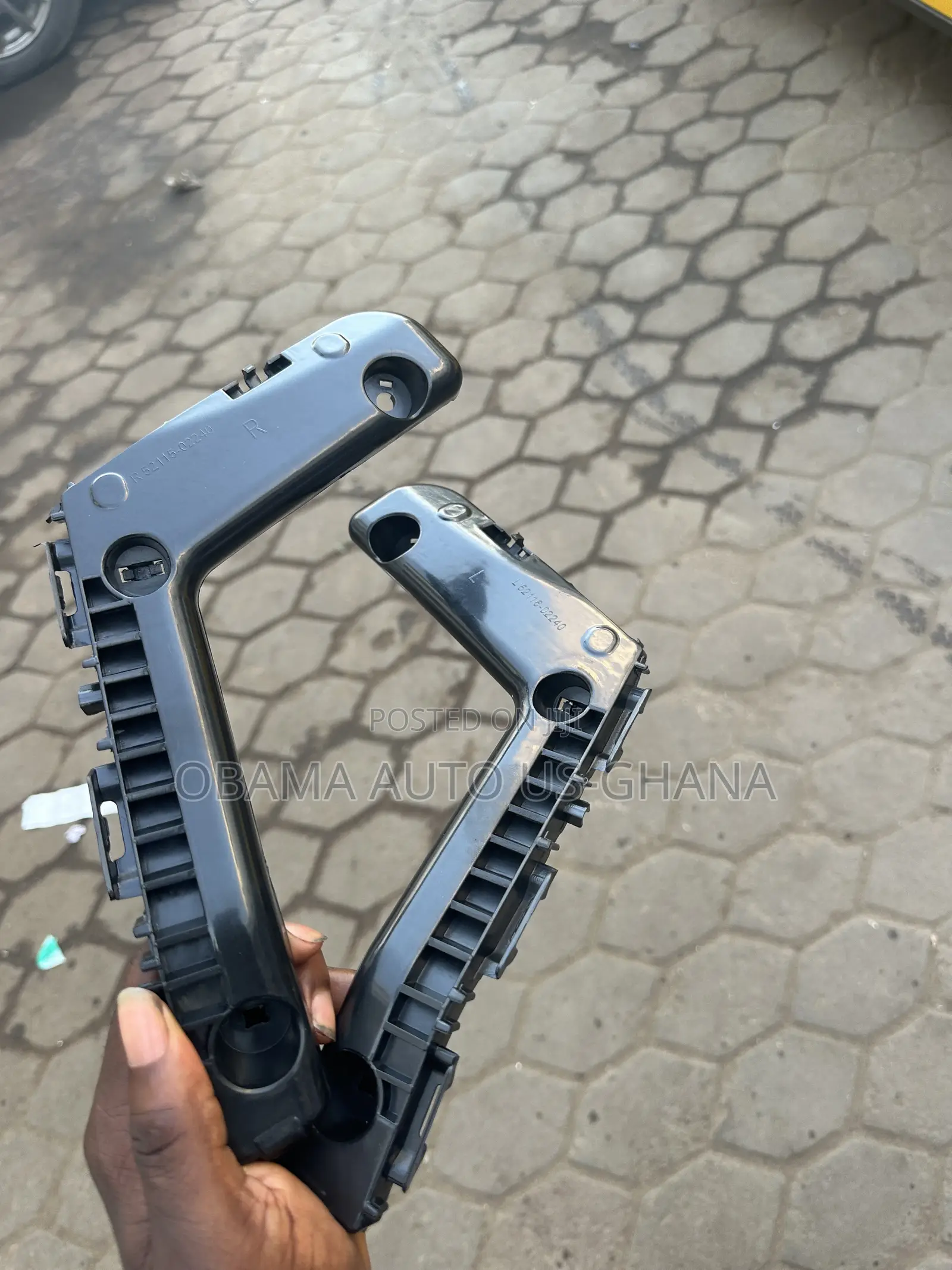 Toyota Corolla 2014 2015 2016 2017 2018 Bumper/Fender Locker Bracket
