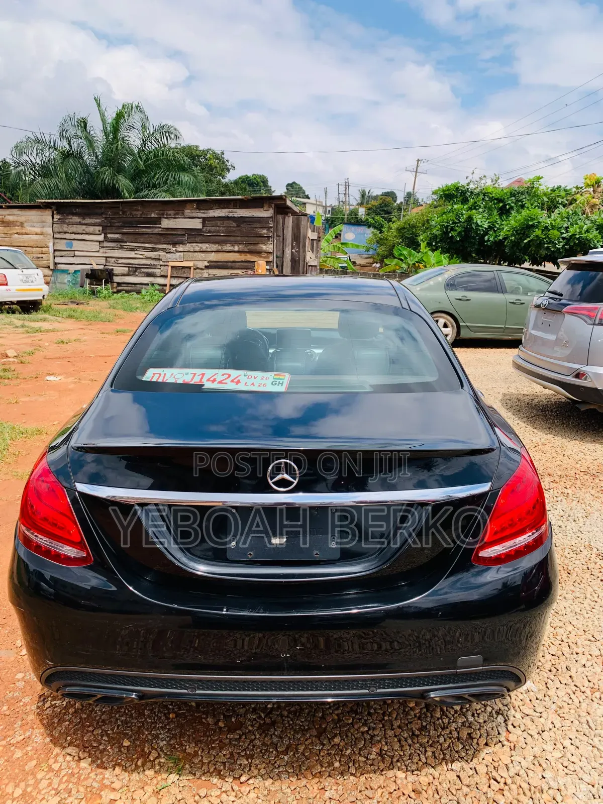 Mercedes-Benz C300 2016 Black