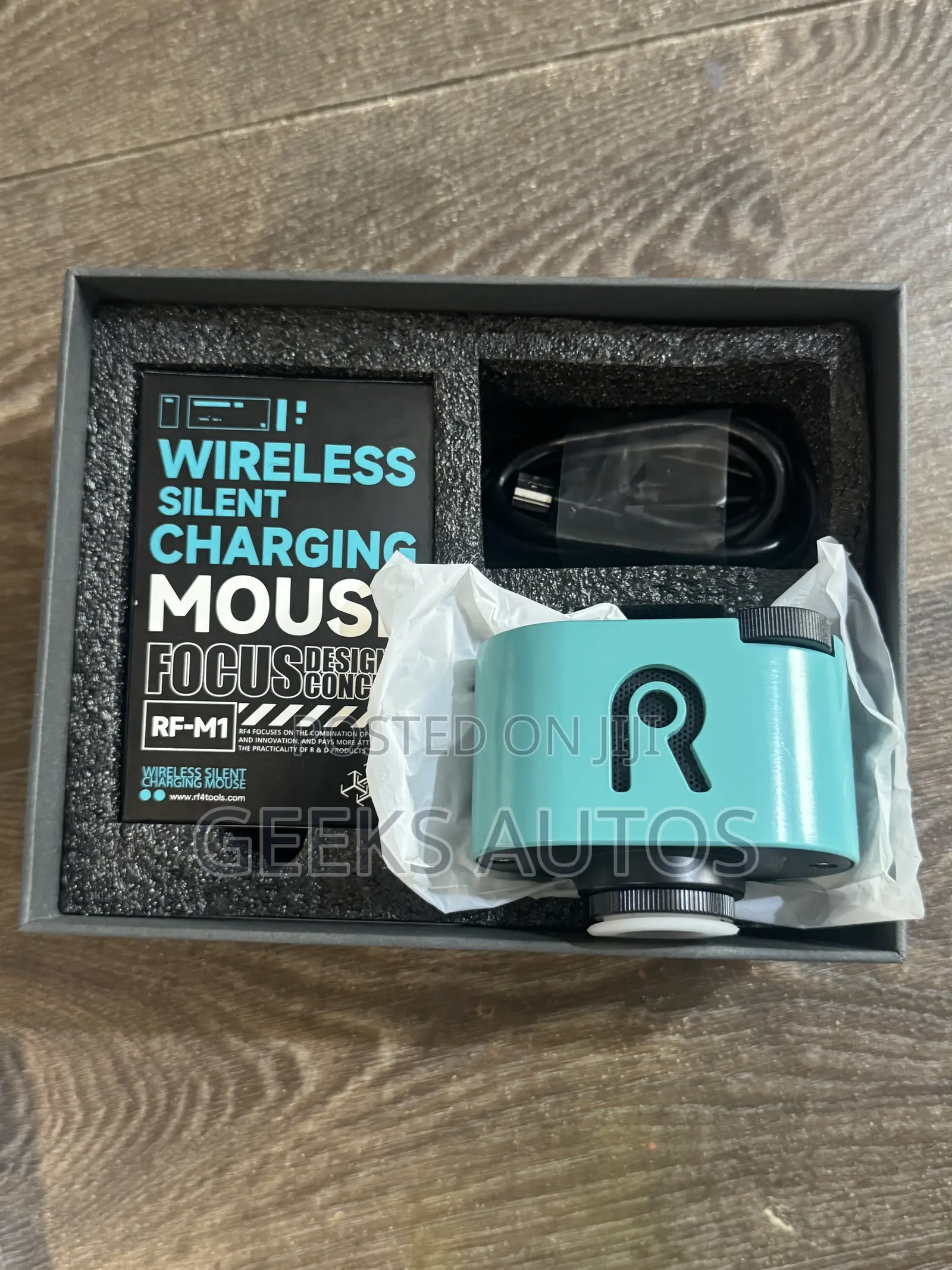 RF4 4k Microscope Camera With Ring Light