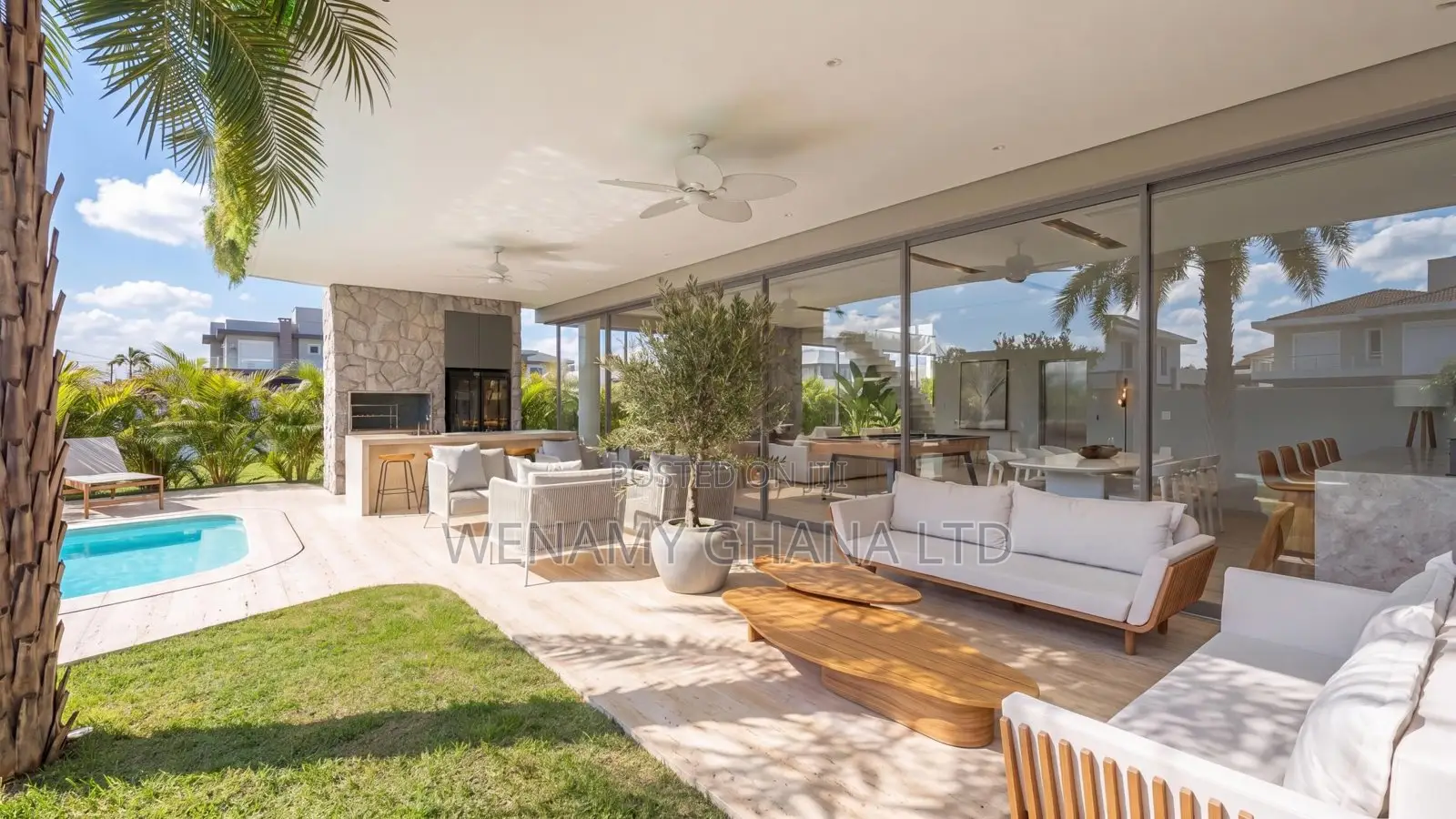 6bdrm Villa in Community 25 for sale