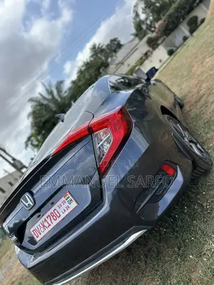 Honda Civic EX 2021 Gray