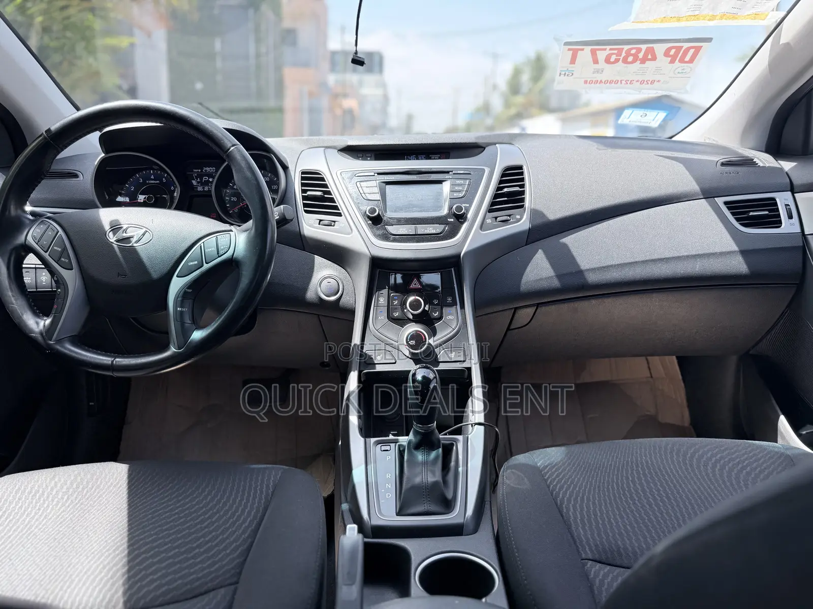 Hyundai Elantra Limited Sedan FWD (1.8L 4cyl 6A) 2016 Gray