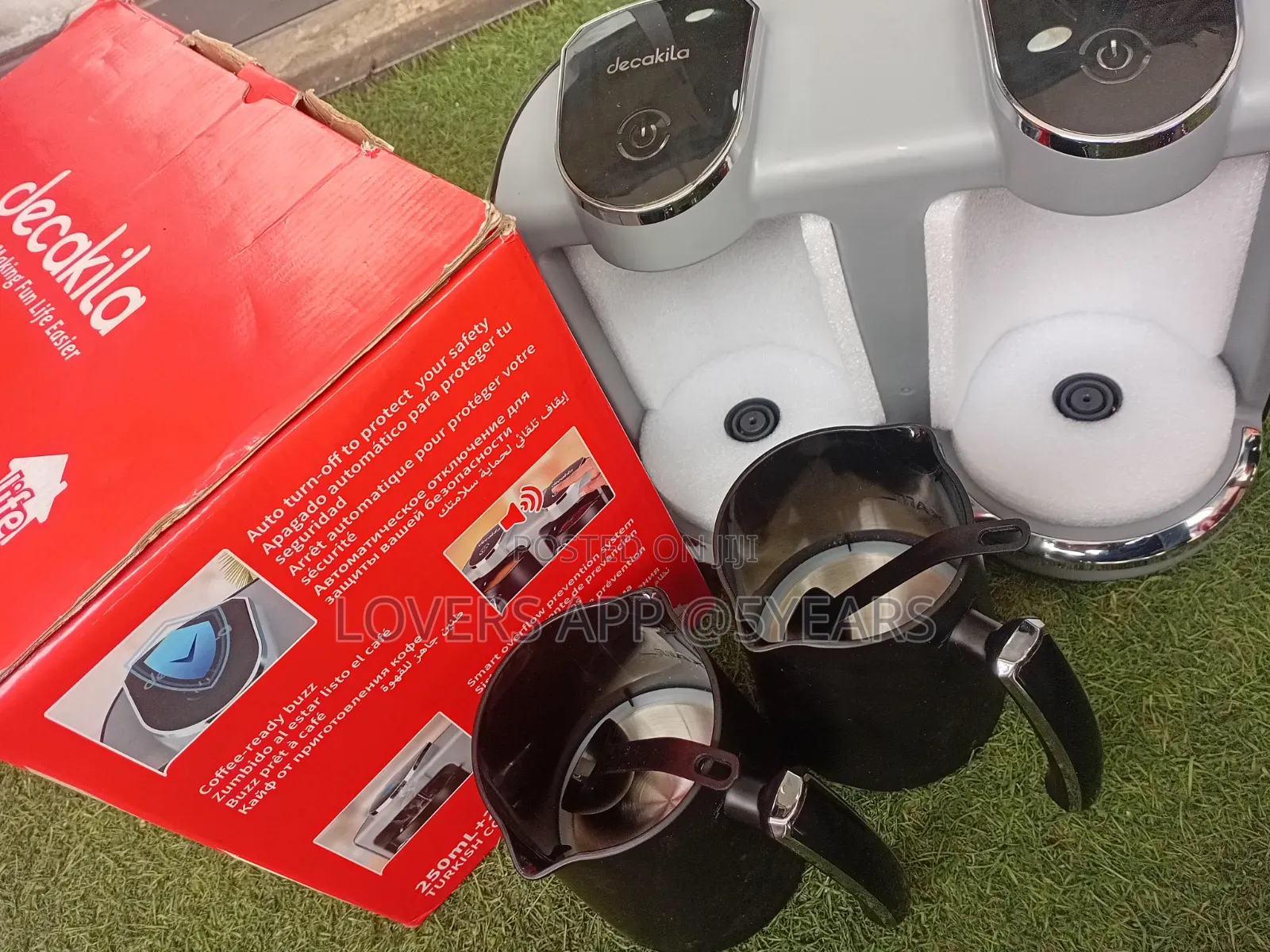 Modern Coffee Machine for the Perfect Cup