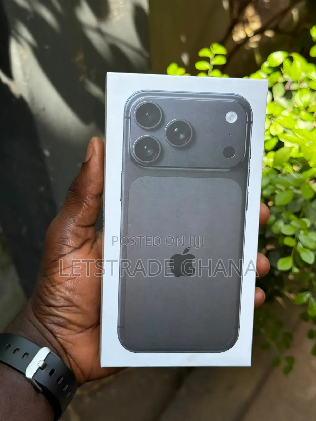 New Apple iPhone 18 Pro Max 1 TB Black