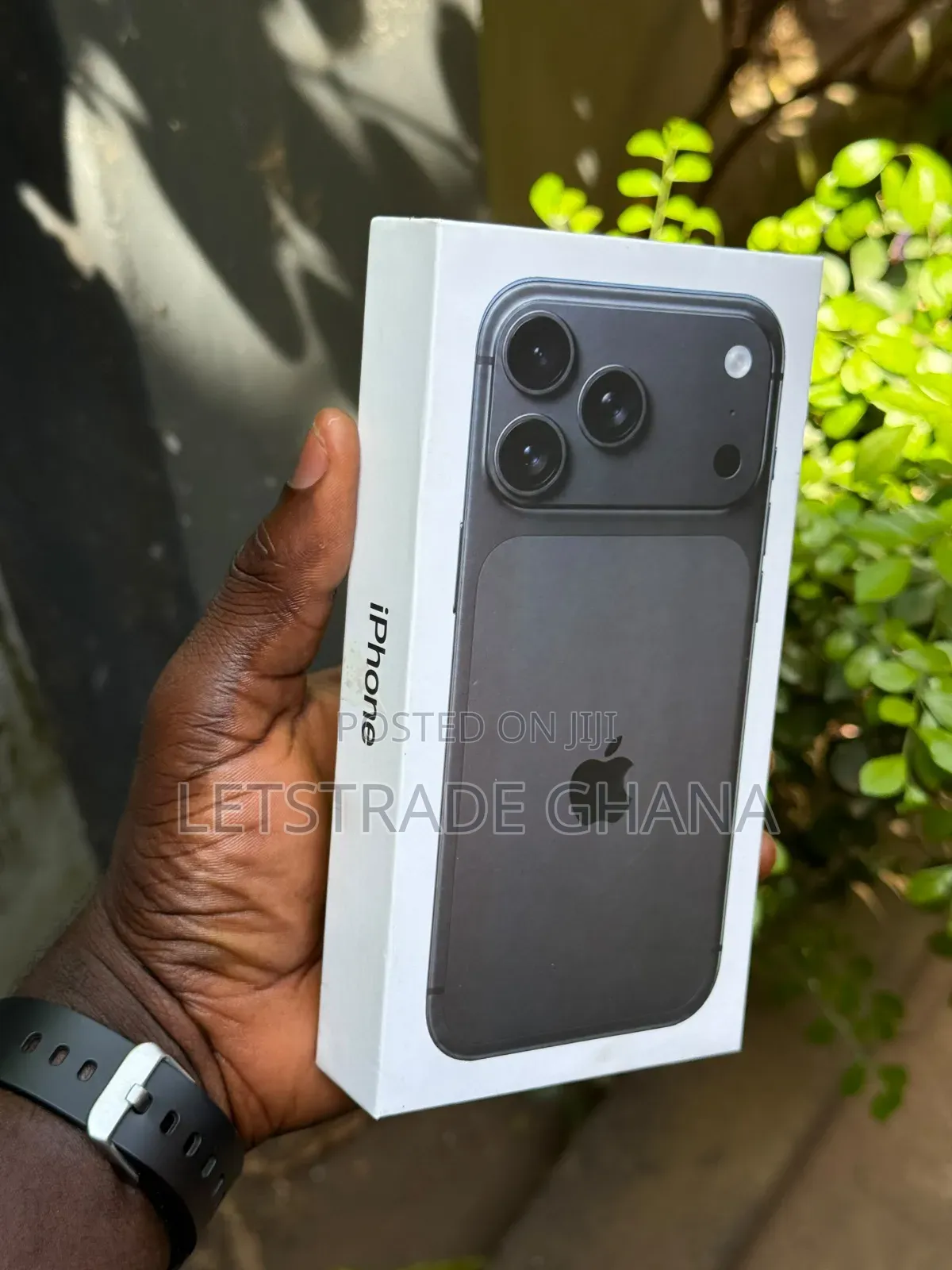 New Apple iPhone 18 Pro Max 1 TB Black