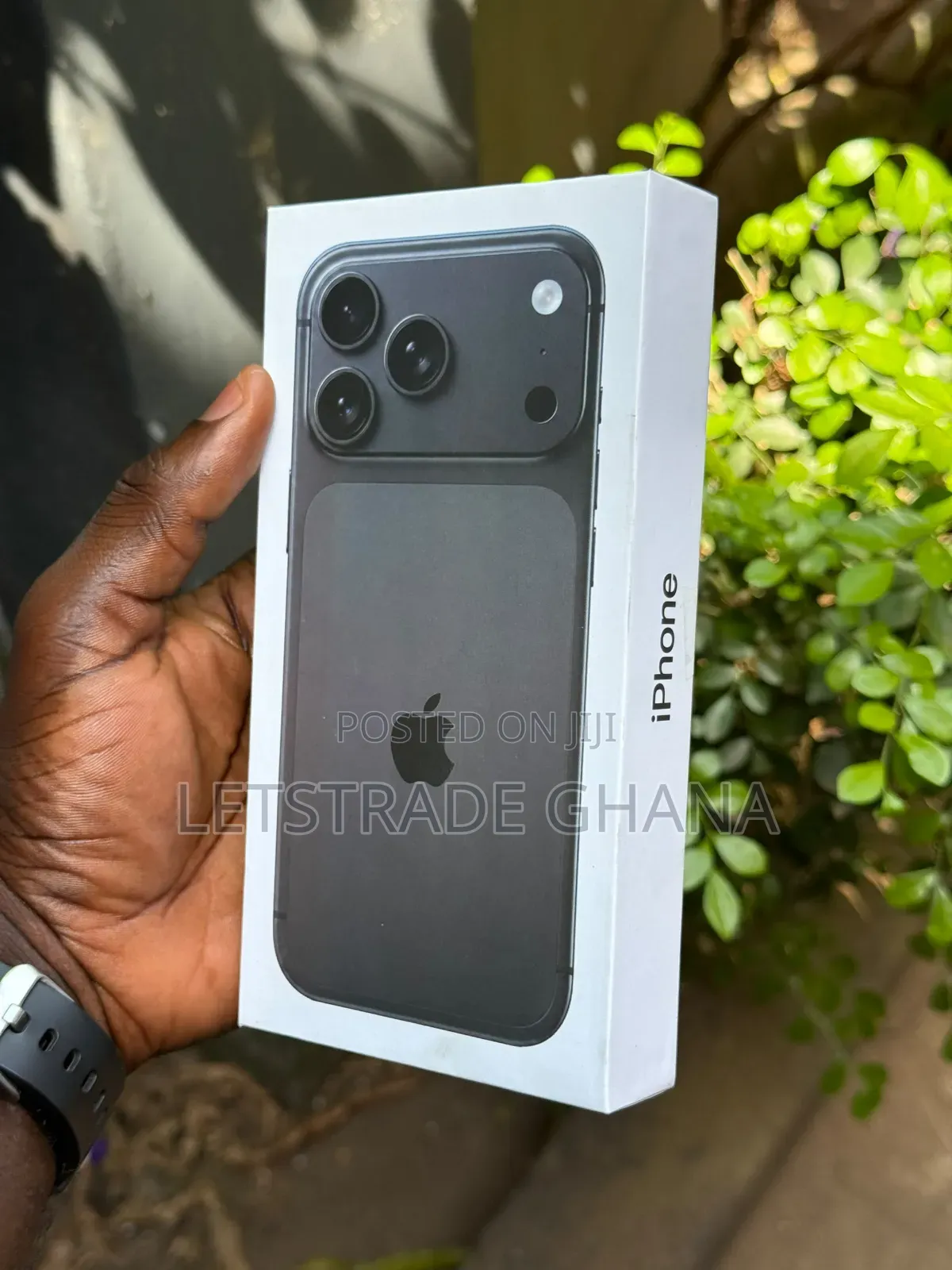 New Apple iPhone 18 Pro Max 1 TB Black