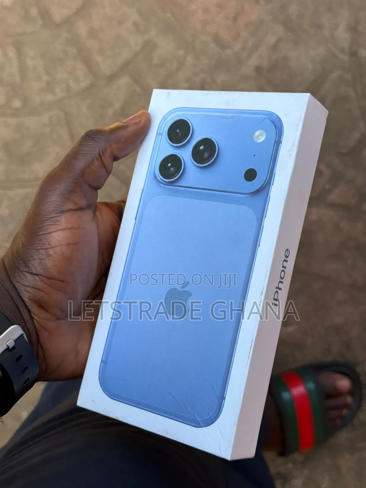 New Apple iPhone 18 Pro Max 1 TB Blue