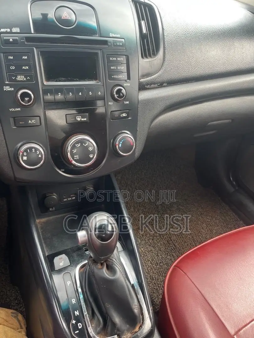 Kia Forte EX Sedan 2012 Brown