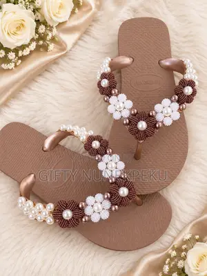 Luxury Pearl Beaded Floral Slippers for Ladies