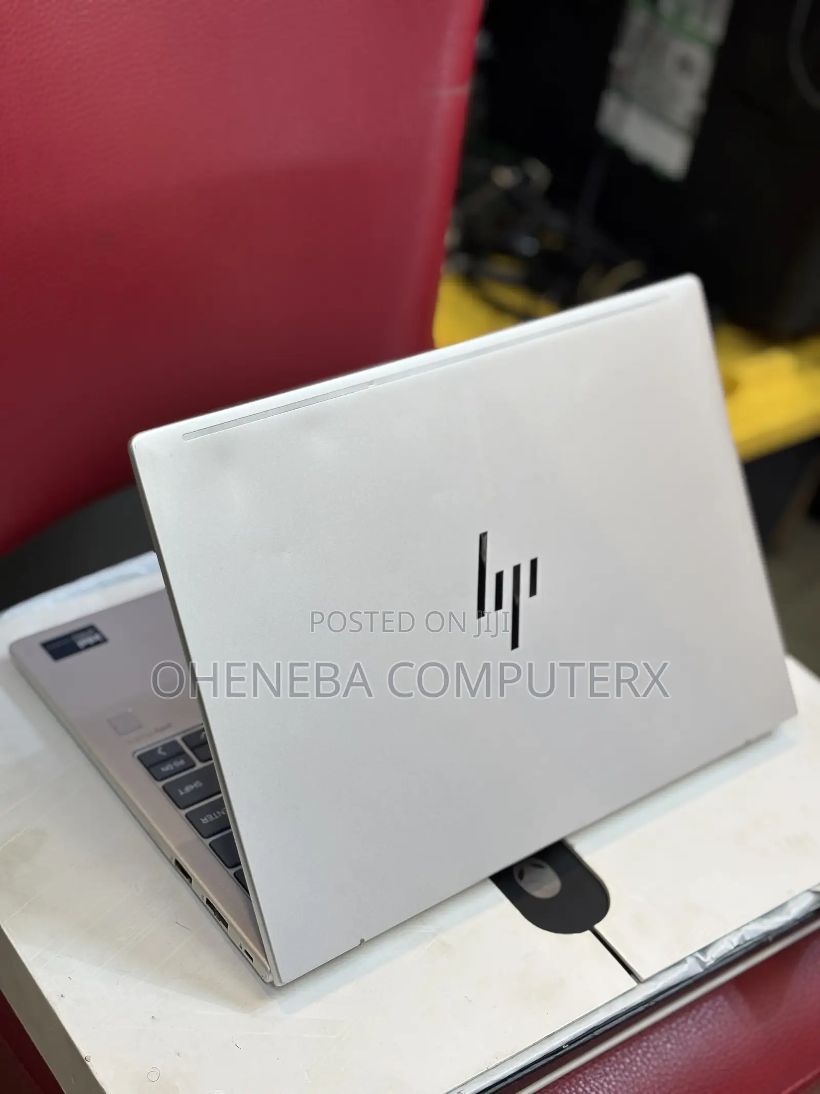 Laptop HP EliteBook 840 G11 8GB Intel Core Ultra 5 SSD 256GB
