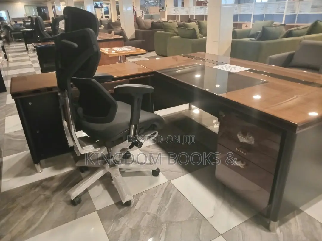 Executive Desk With Wall Unit V29 Set (Luxury Office Furniture)