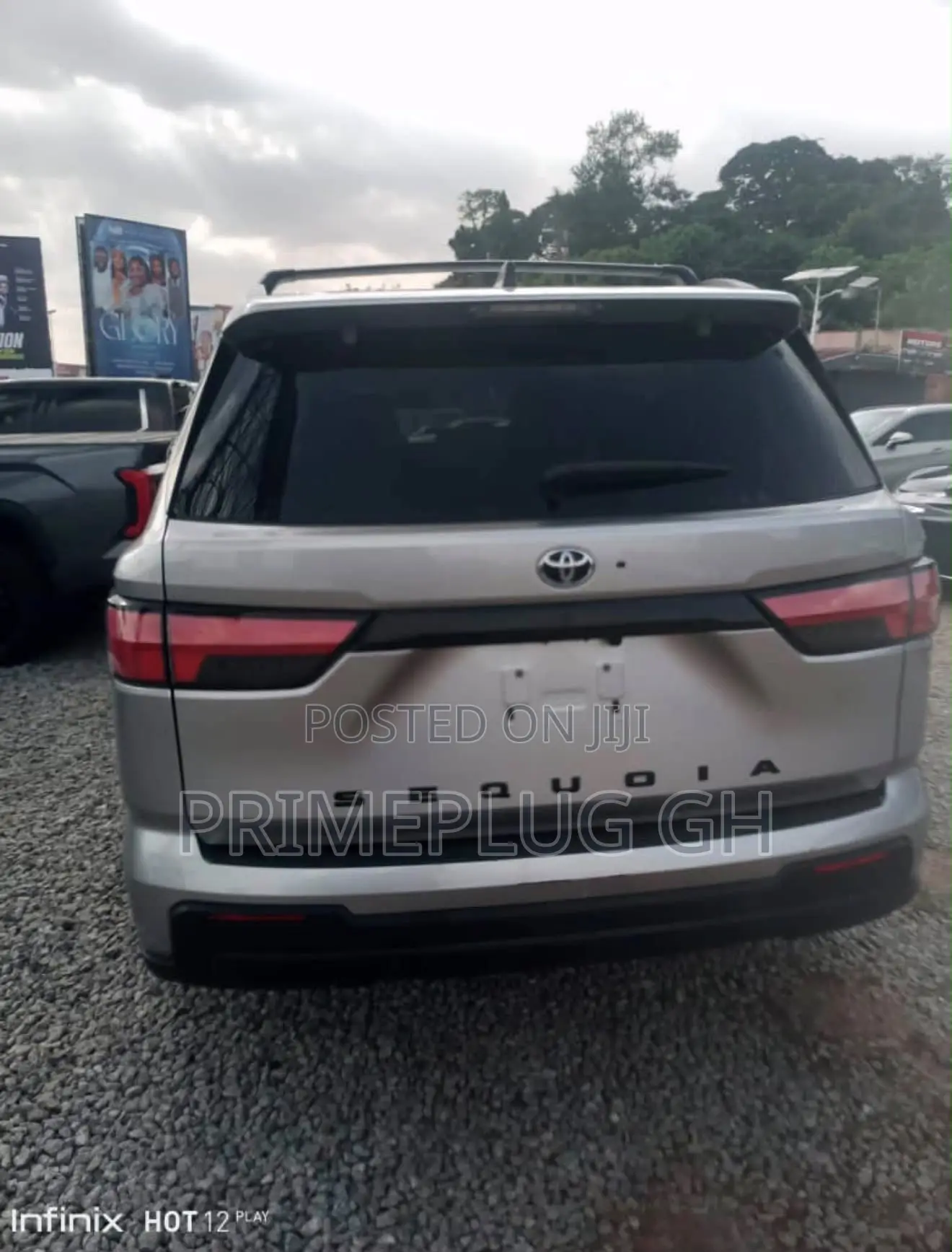 Toyota Sequoia Platinum RWD 2024 Silver