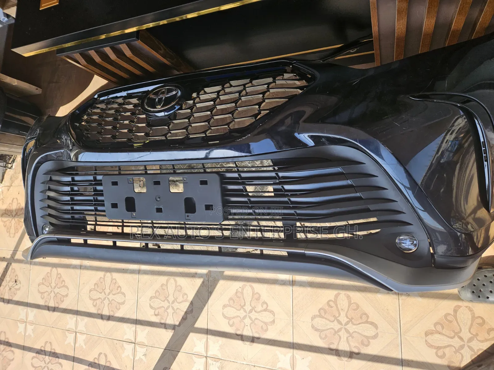 Highlander 2020,2021 Front Bumper