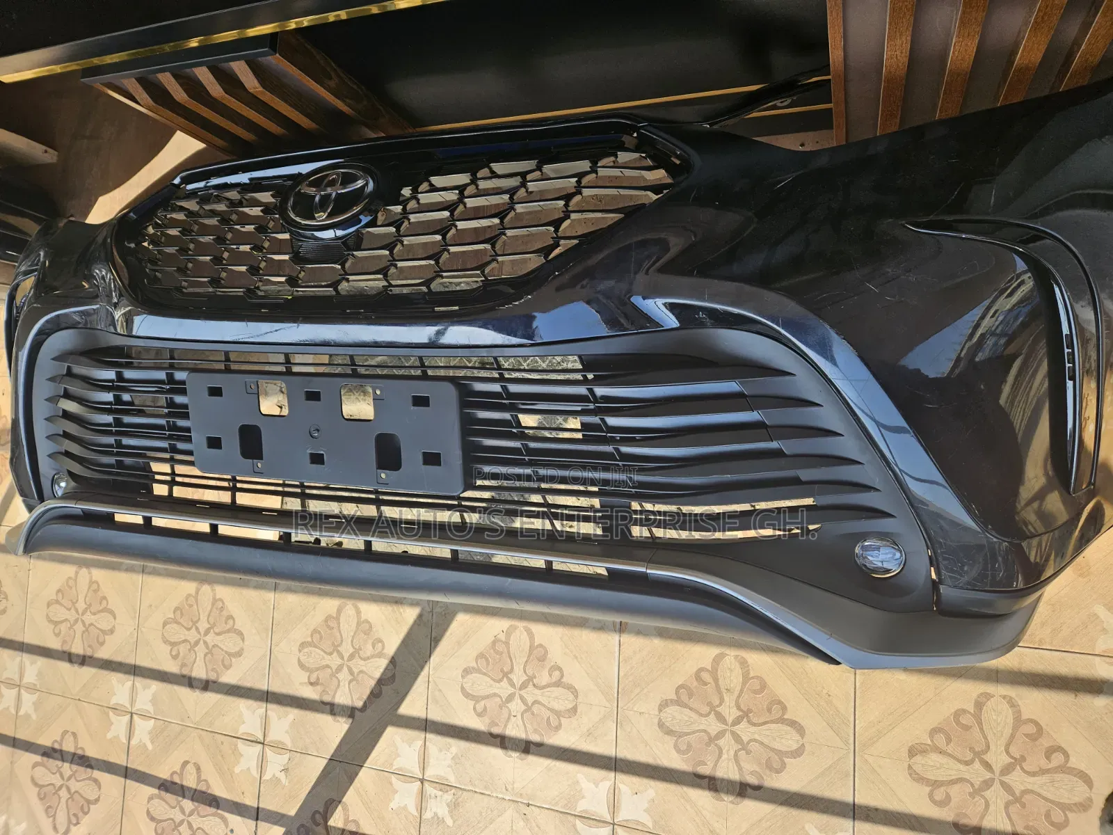 Highlander 2020,2021 Front Bumper