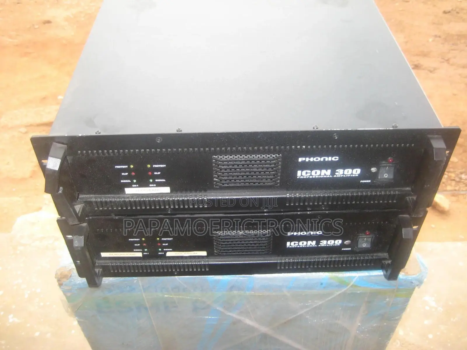PHONIC Icon 300 Original Power Amplifier .