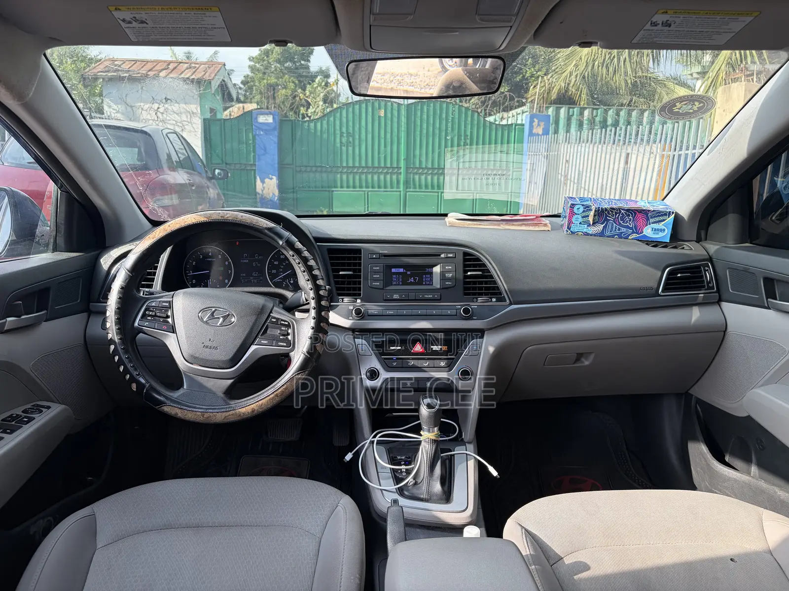 Hyundai Elantra 2018 Blue