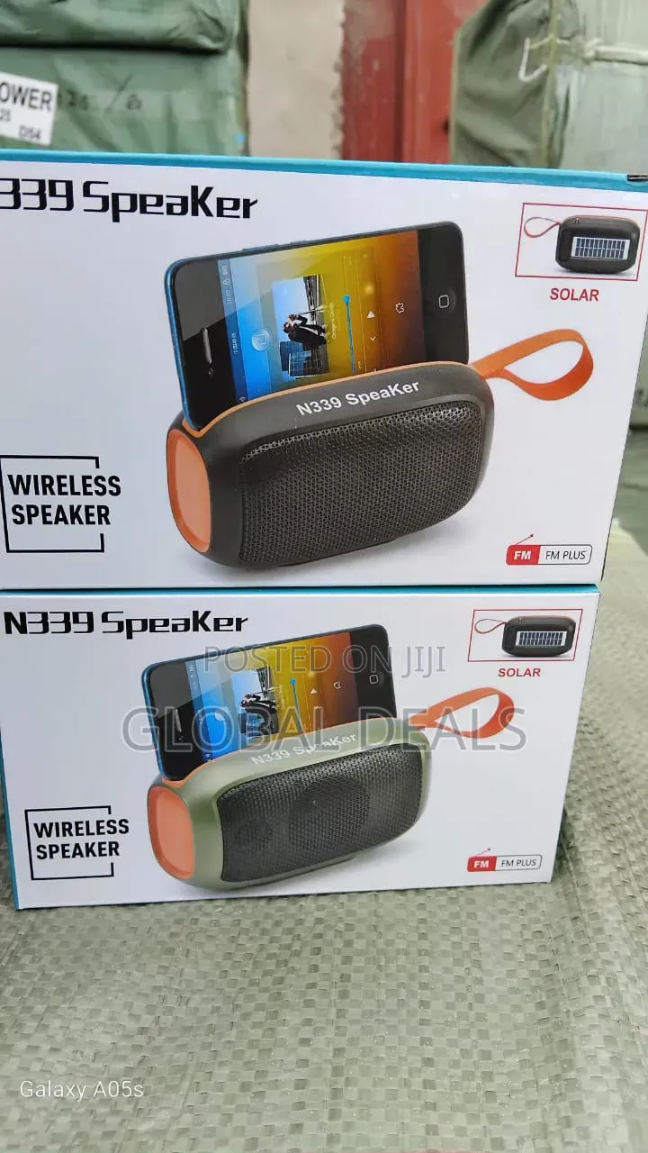 N339 Solar Wireless Speaker With Phone Holder & FM Radio