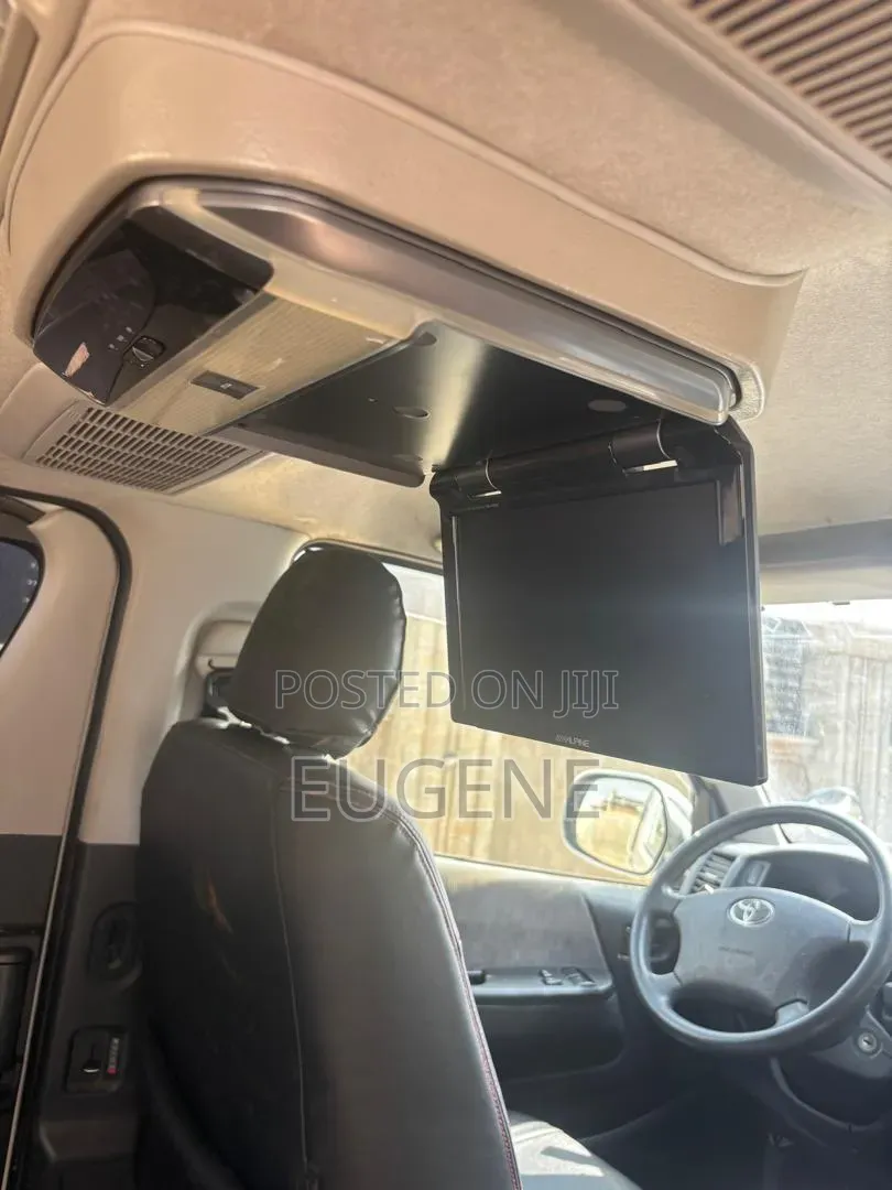 Toyota Fun Cargo 2012 White