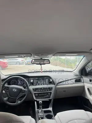 Hyundai Sonata SE 2017 Silver