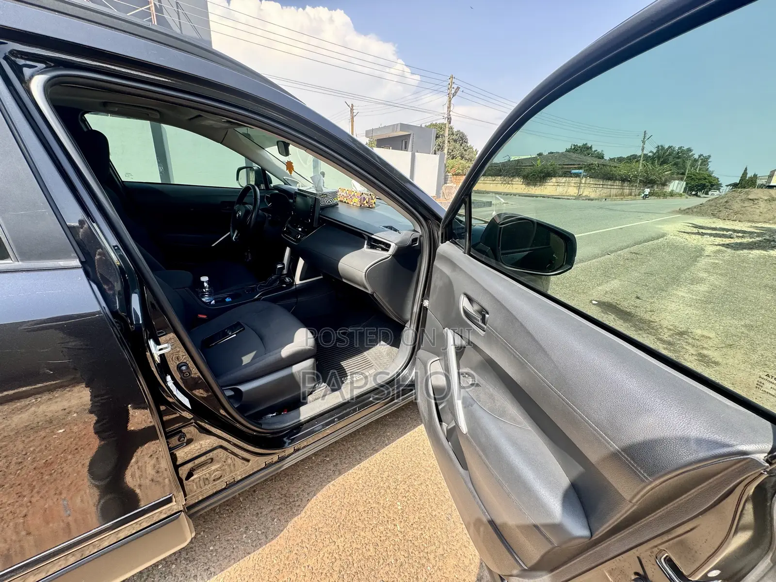 Toyota Corolla Cross 2.0 Petrol AWD 2022 Black