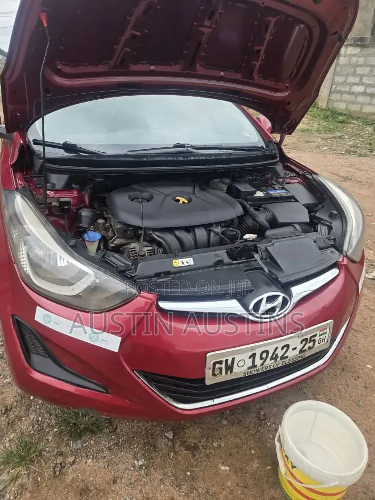 Hyundai Elantra 2014 Red