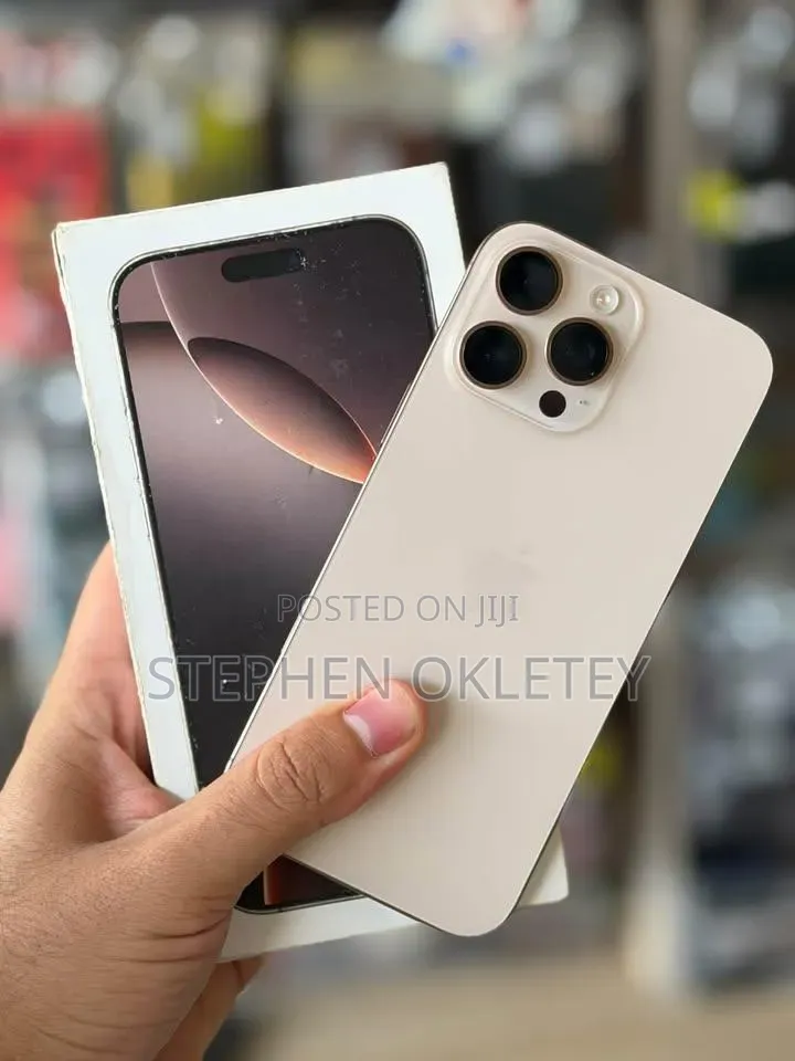 New Apple iPhone 16 Pro Max 256 GB Gold