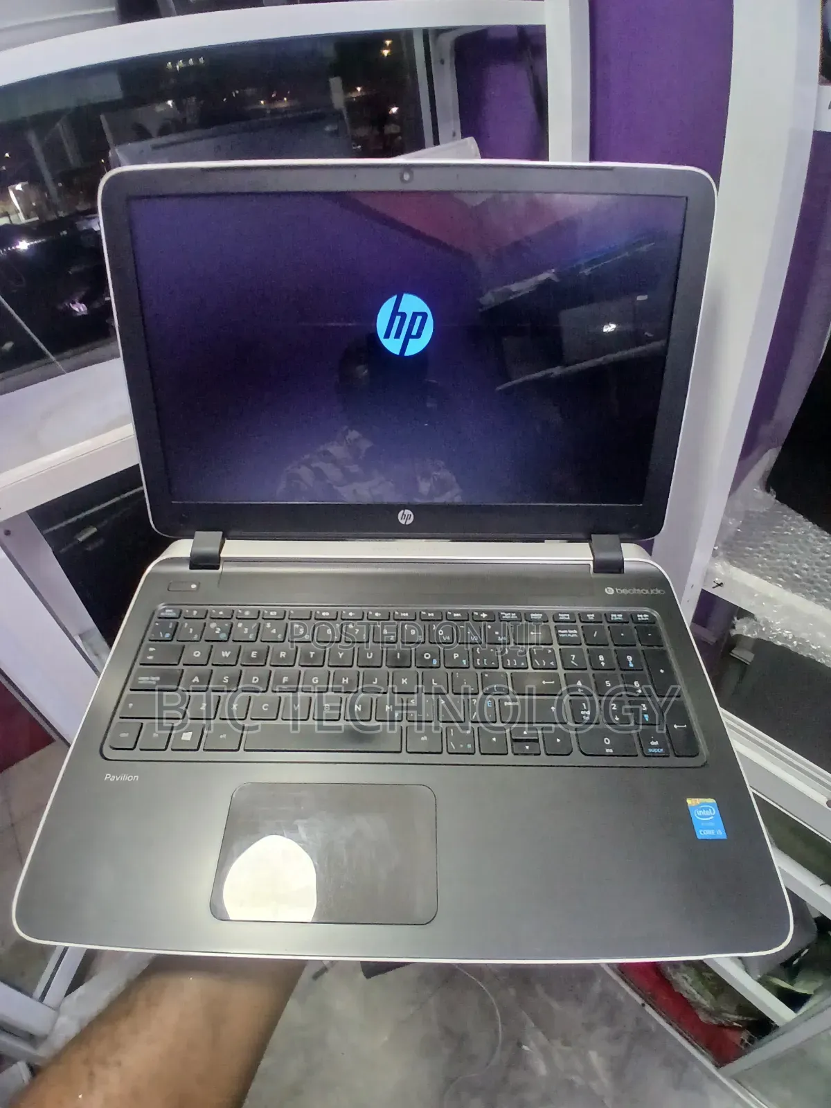 Laptop HP Pavilion 15 8GB Intel Core i5 HDD+SSD 640GB