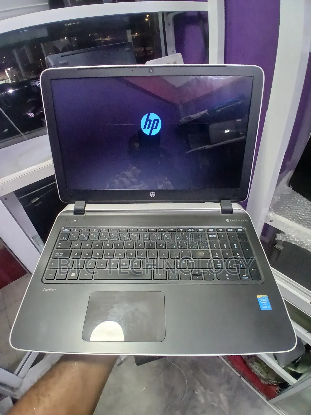 Laptop HP Pavilion 15 8GB Intel Core i5 HDD+SSD 640GB