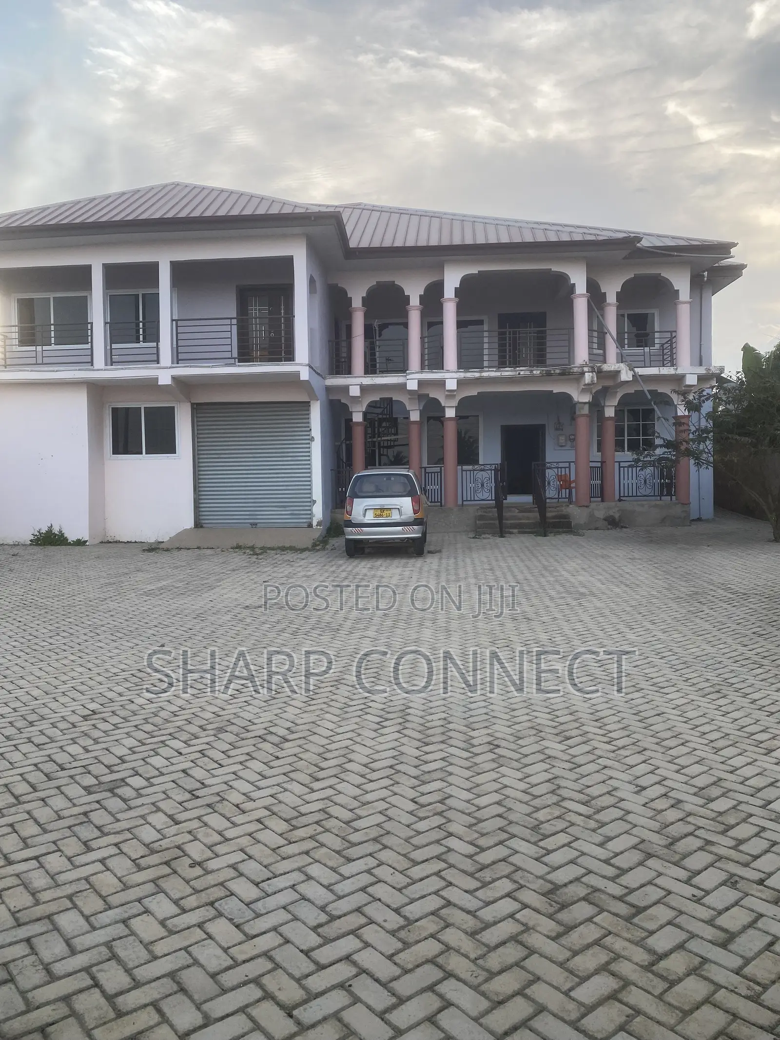 4bdrm House in Kasoa Amanfrom Top for rent