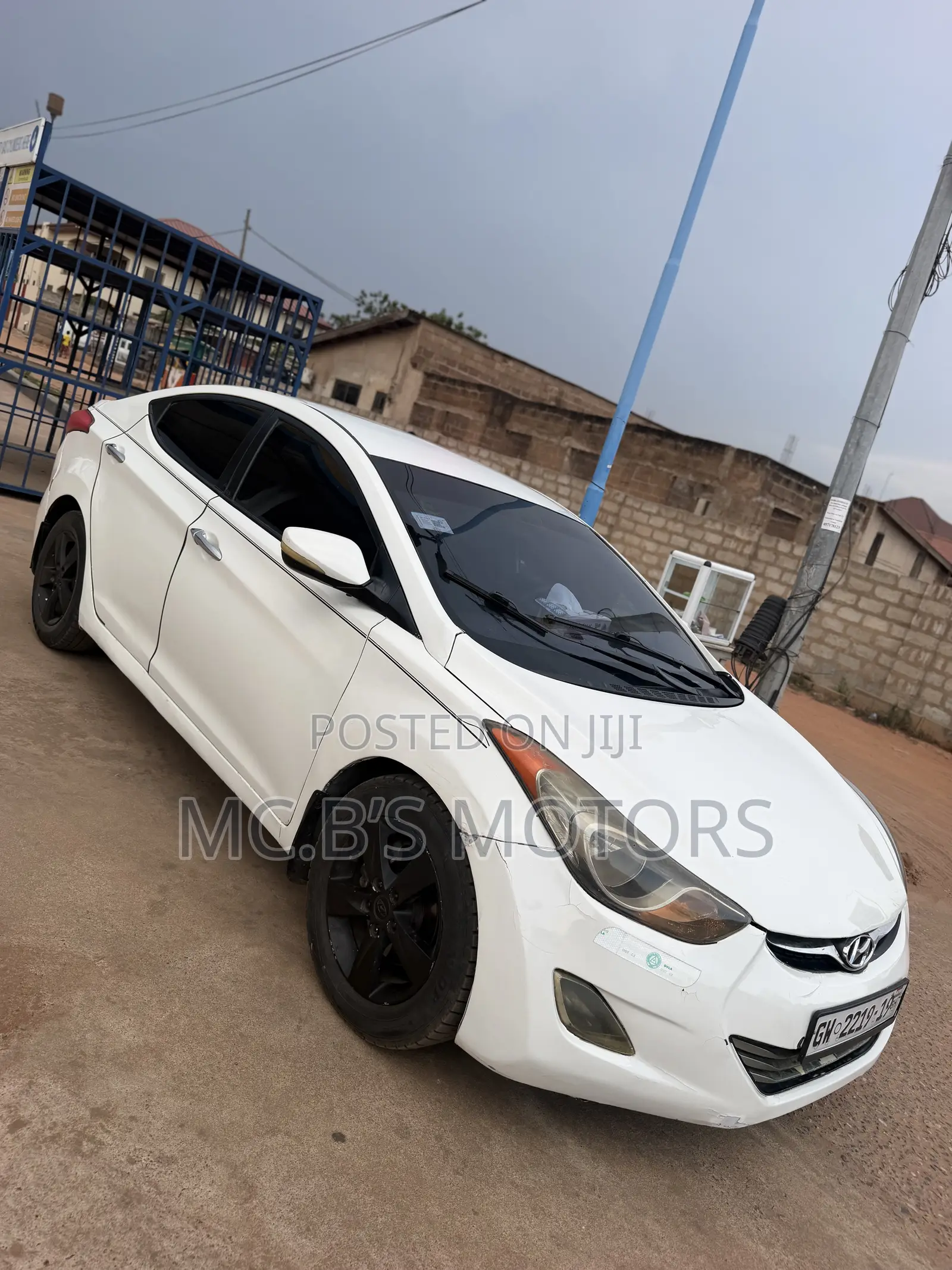 Hyundai Elantra 2013 White