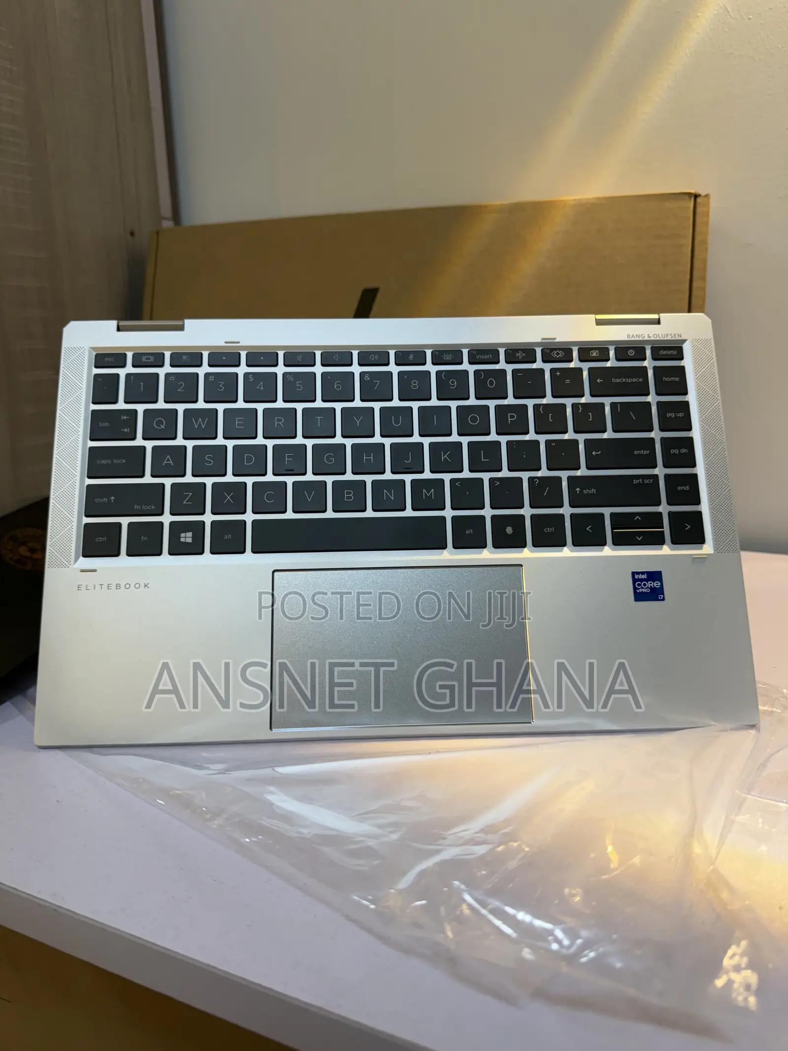 New Laptop HP EliteBook X360 1030 32GB Intel Core i7 SSD 512GB