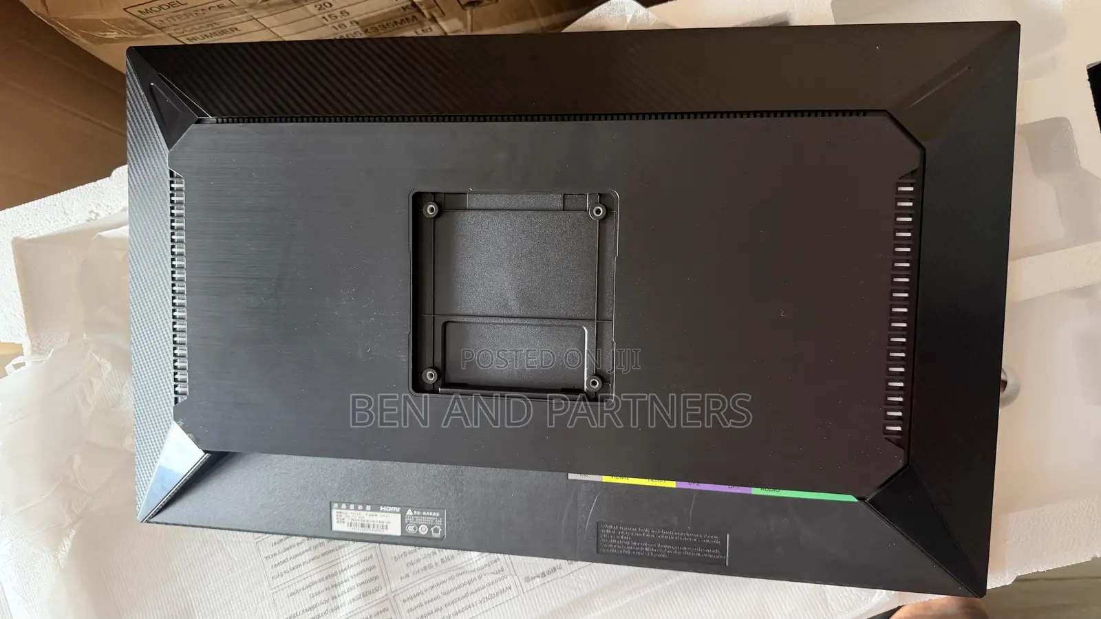 Titan Army 25” QHD, IPS, 240hz, HDR 1ms Gaming Monitor