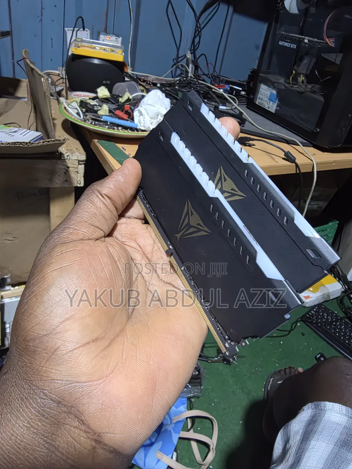 Gaming RRb Ram Ddr4 32gig 16x2 3200hz