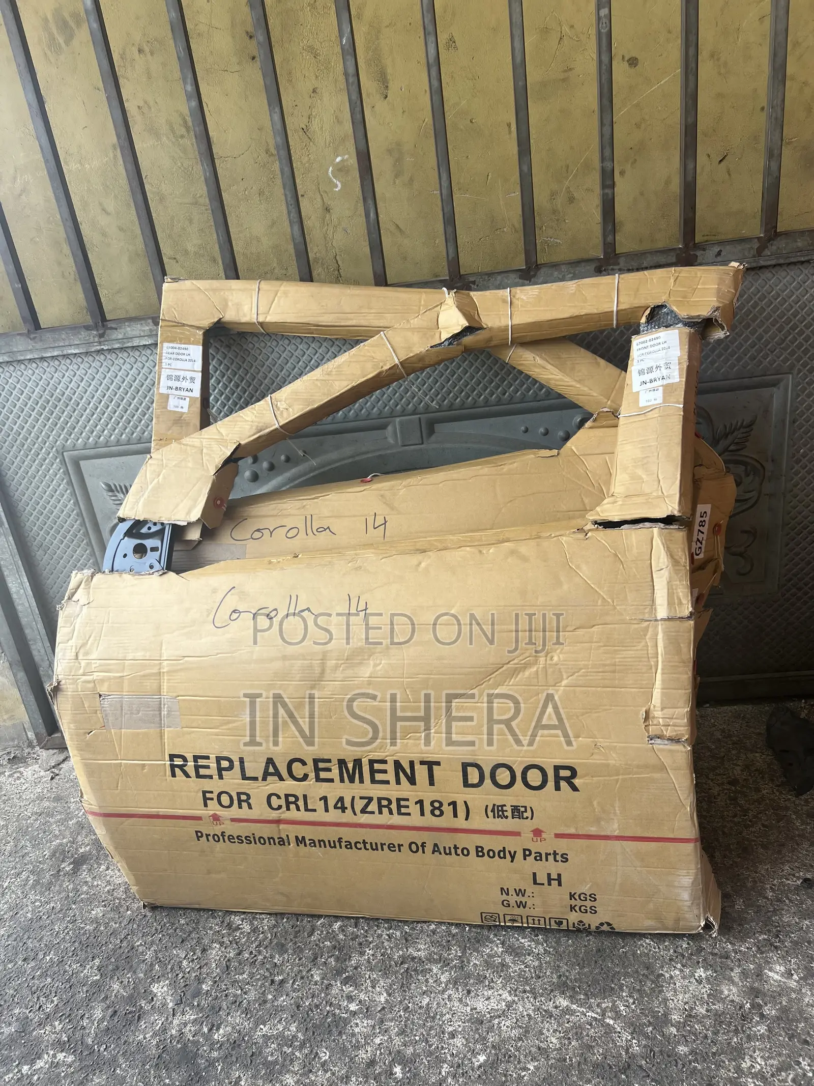 Toyotat Corolla 2014 2015 2016 2017 2018 2019 Front Door