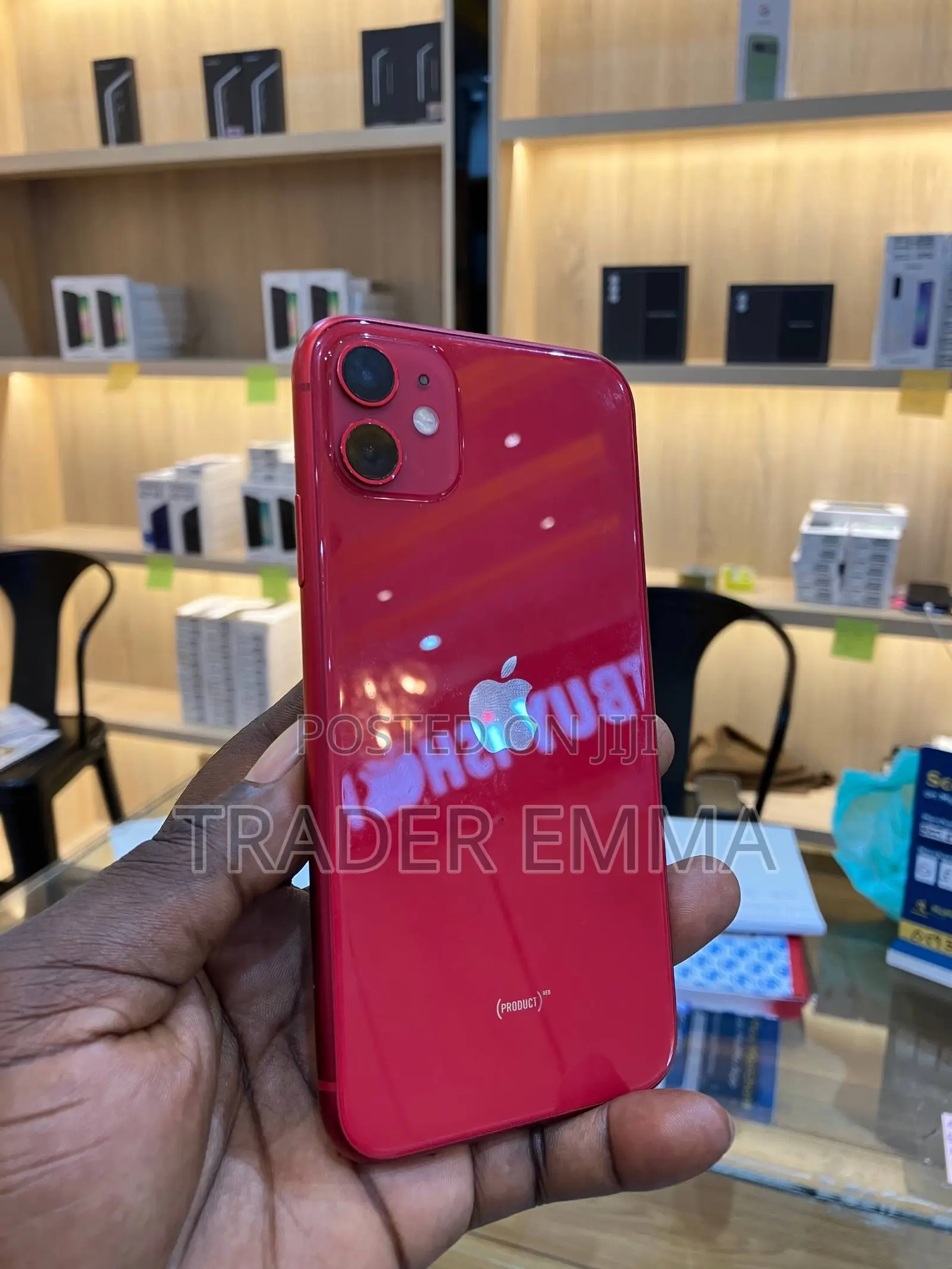 Apple iPhone 11 64 GB Red