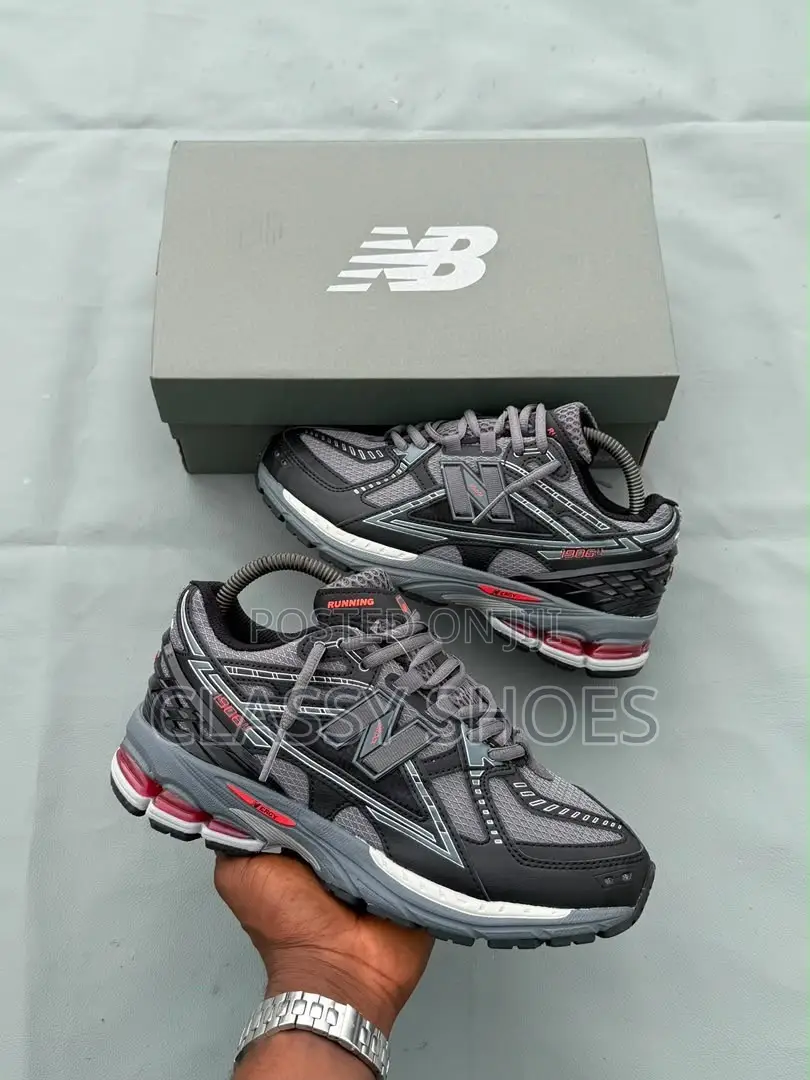 New Balance 1906 Mix Colors