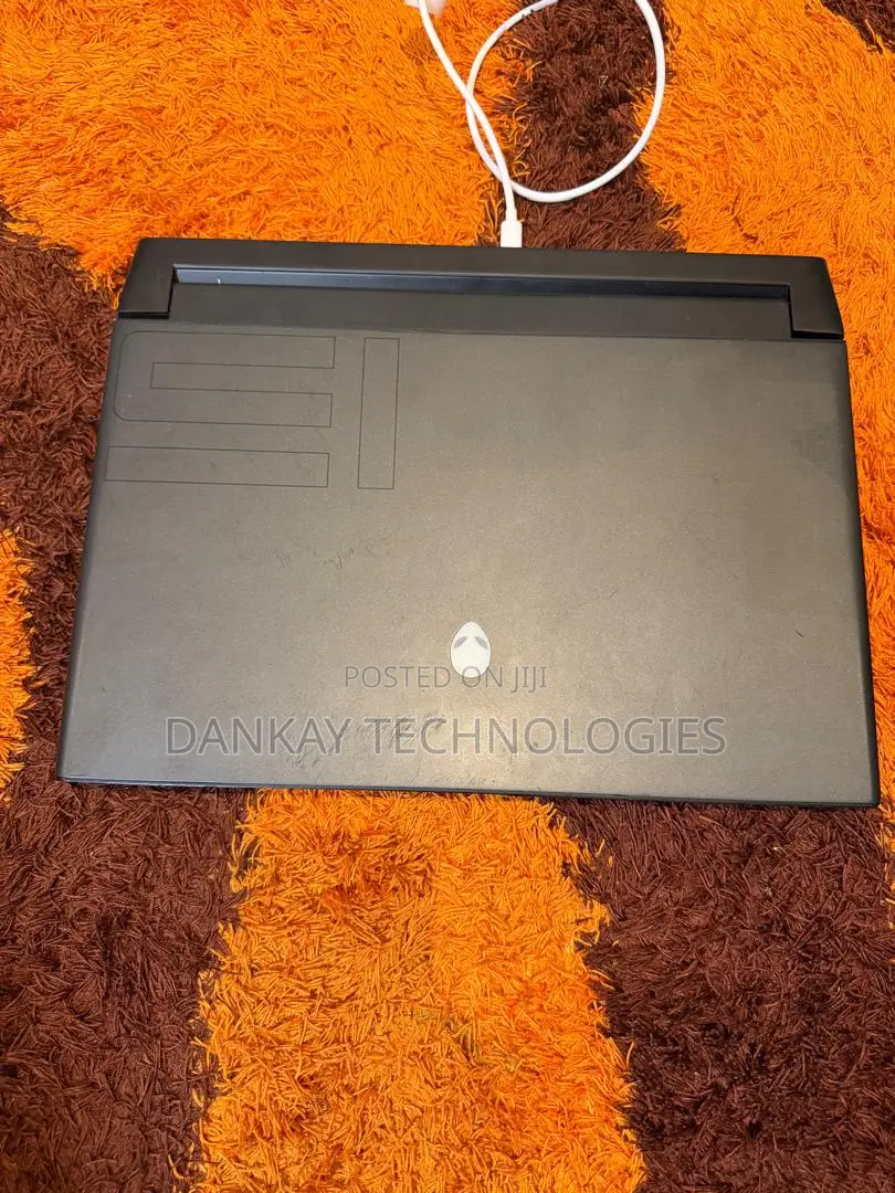 Laptop Alienware M15 R4 16GB Intel Core i7 SSD 1T
