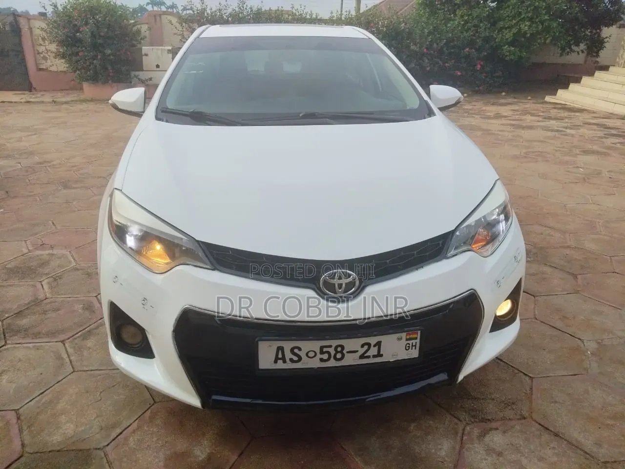 Toyota Corolla S Plus 4dr Sedan (1.8L 4cyl 6M) 2015 White