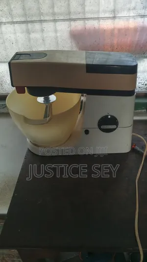 Kenwood Mixer
