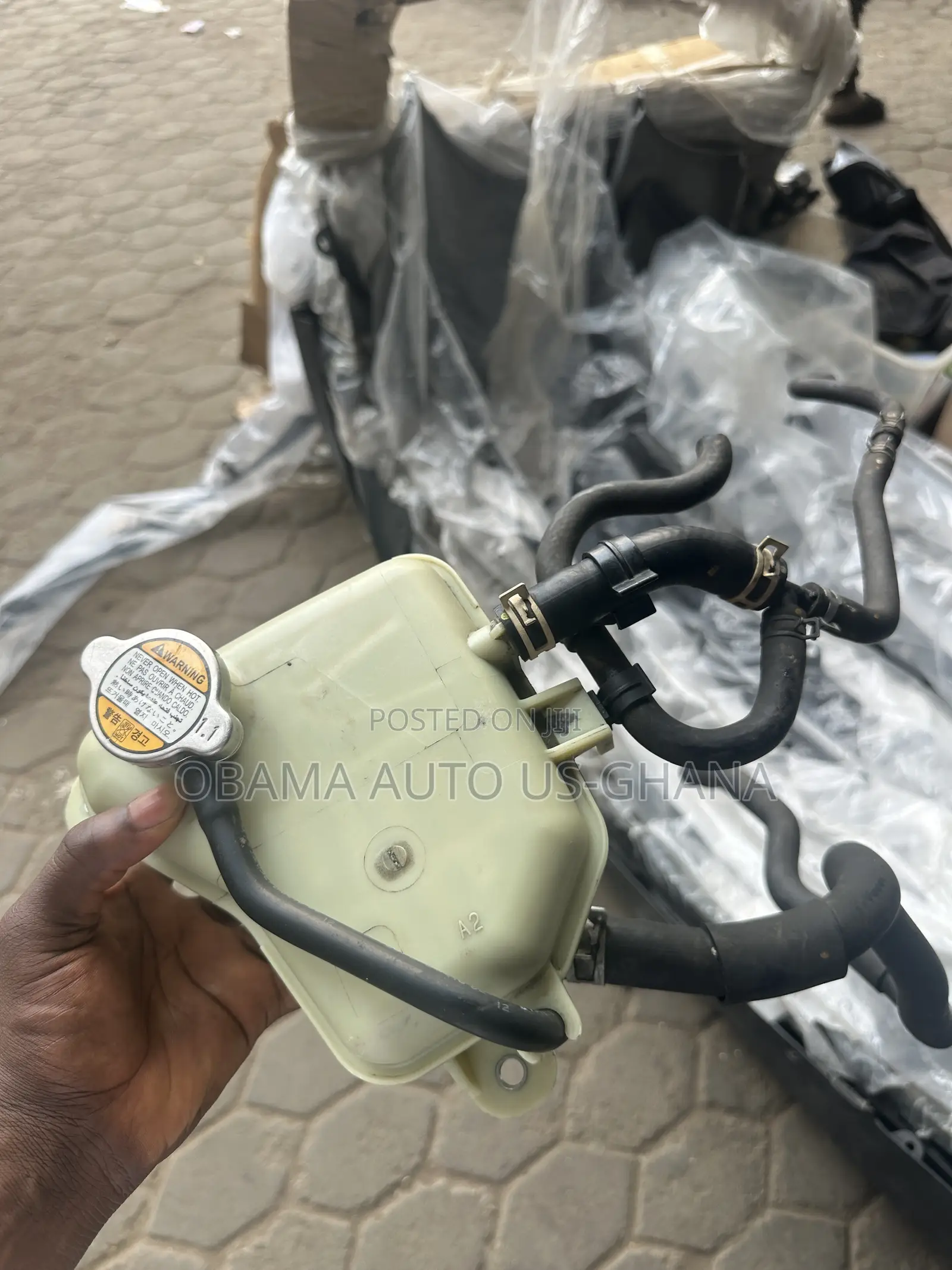 Honda CRV OEM Reservoir Tank Complete 2017 2018 2019 2020 2021 2022