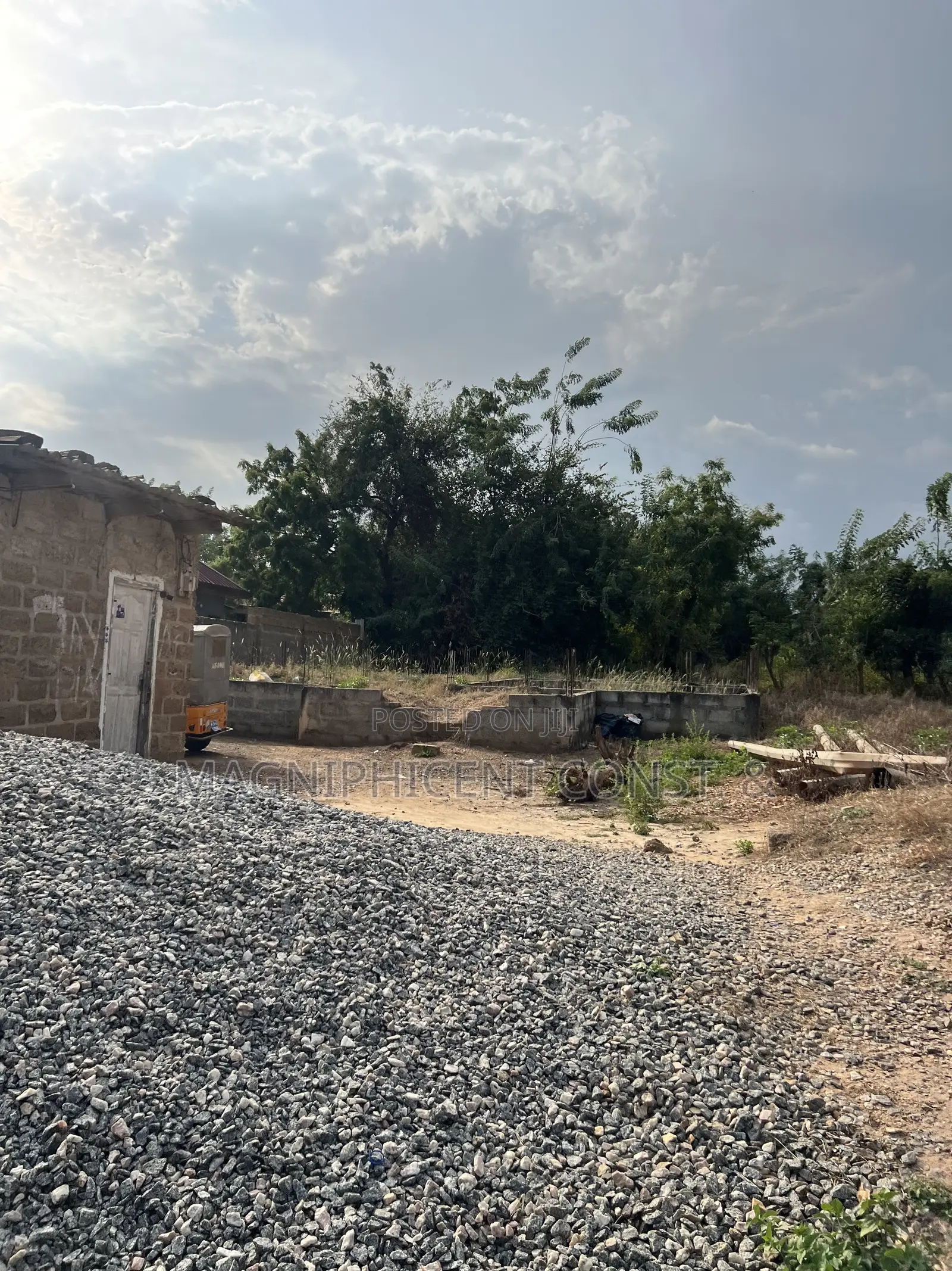 Full Plot 80*100ft for Sale at Adenta Foster Home