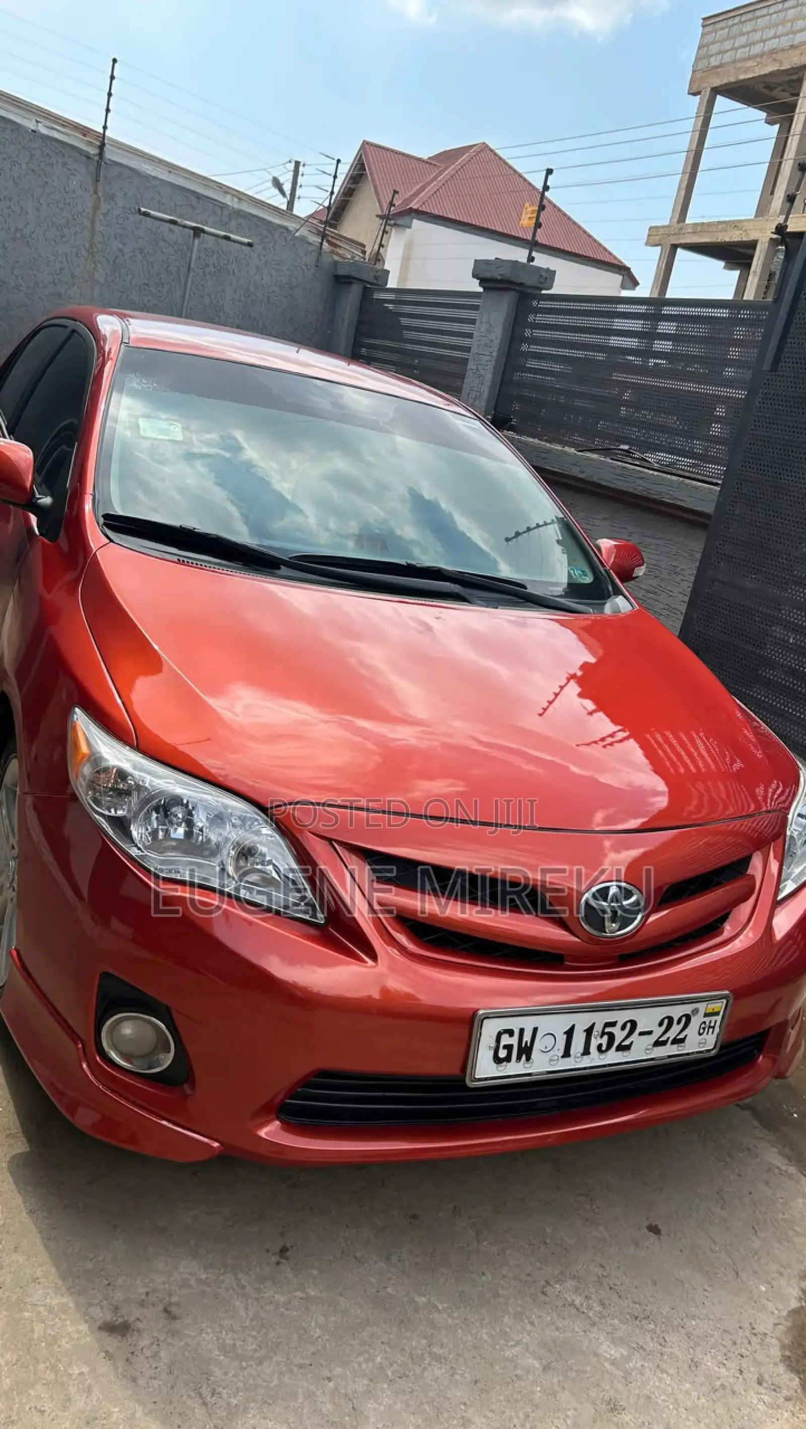 Toyota Corolla 2013 Orange